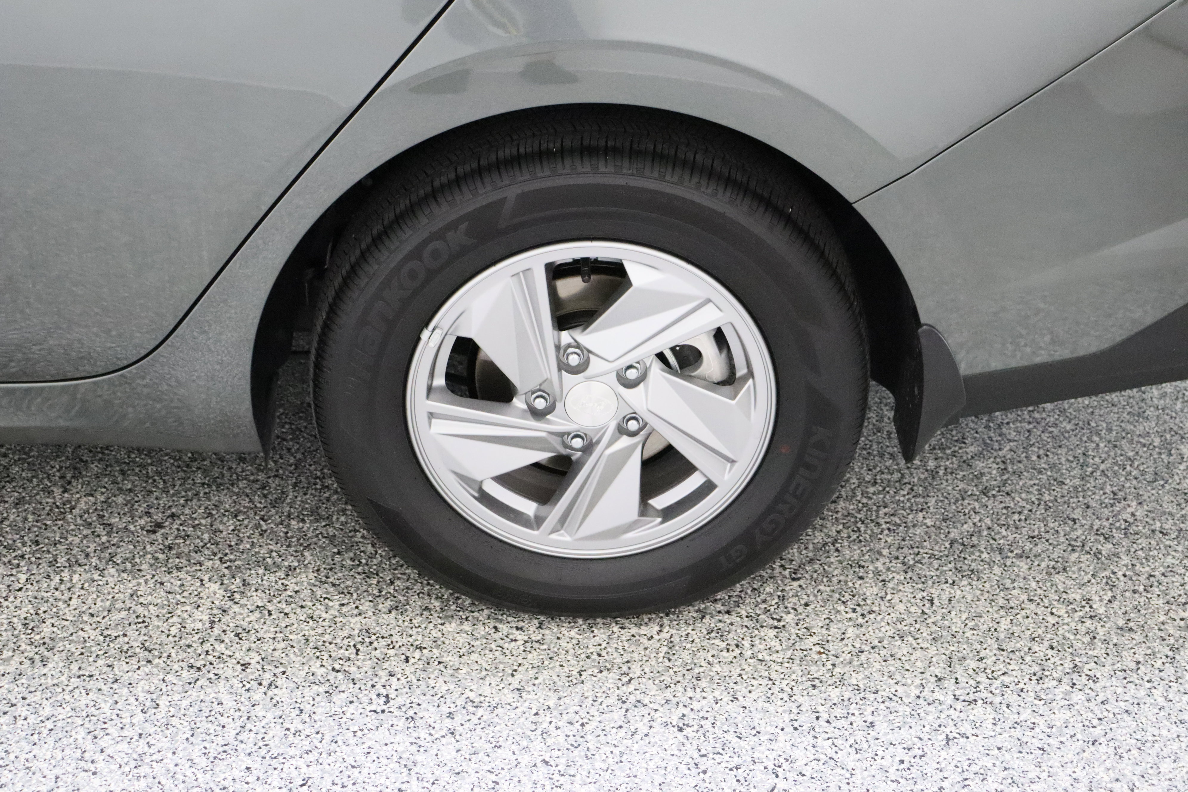 Used 2025 Hyundai Elantra SE image 10