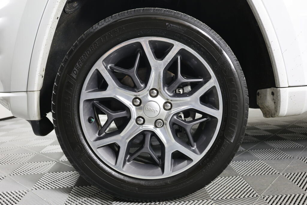 Used 2019 Jeep Grand Cherokee Overland image 9