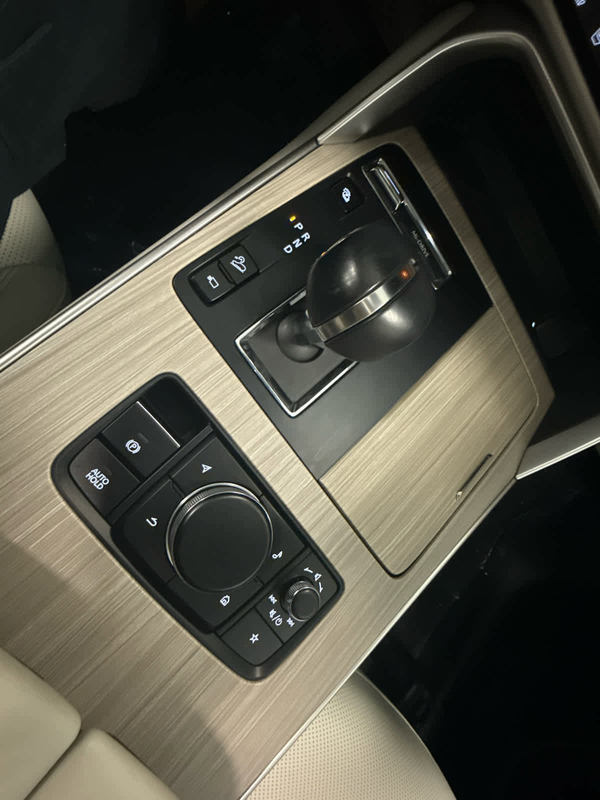 Certified 2024 MAZDA CX-90 Plug-In Hybrid w/ Premium Plus image 18