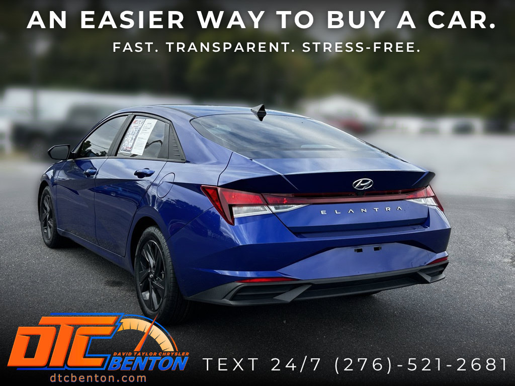 Used 2023 Hyundai Elantra SEL FWD image 7