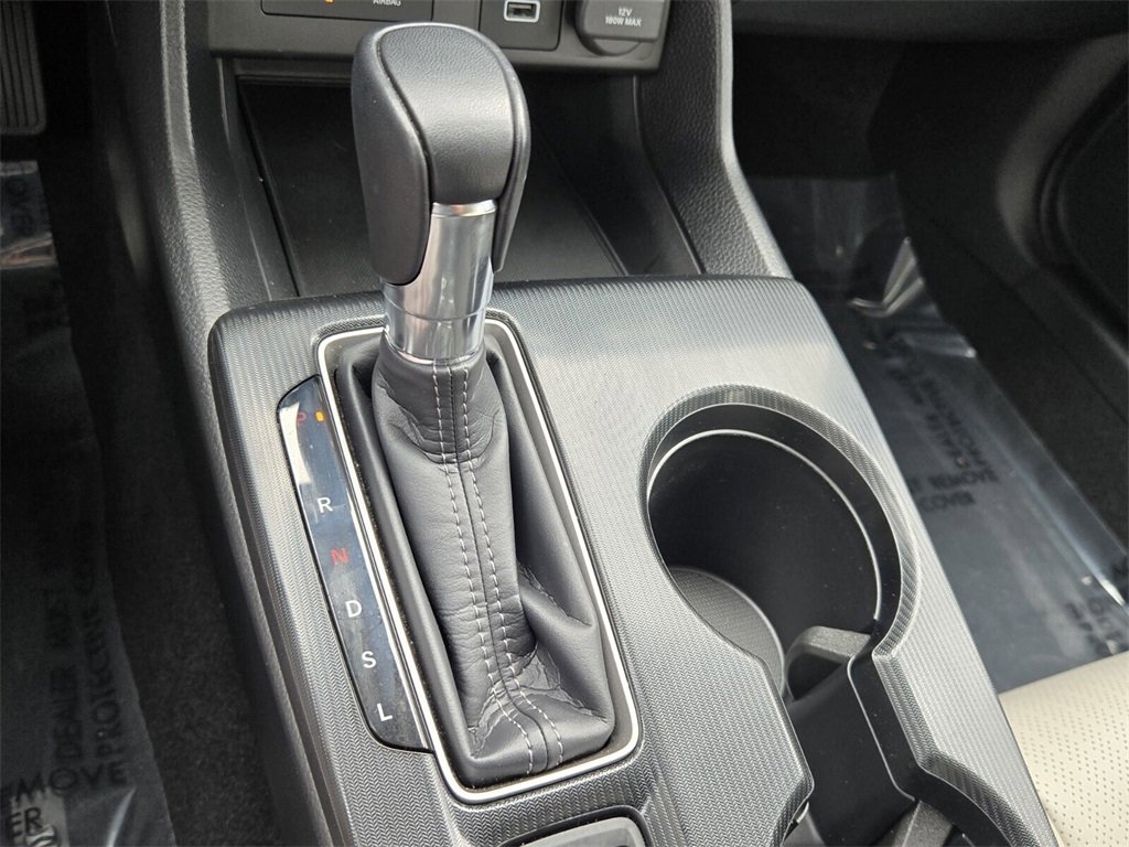 Certified 2024 Honda Civic EX-L image 19