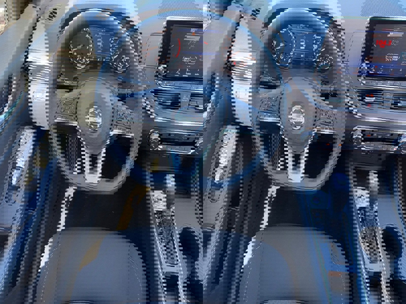 New 2025 Nissan Altima 2.5 SV image 15