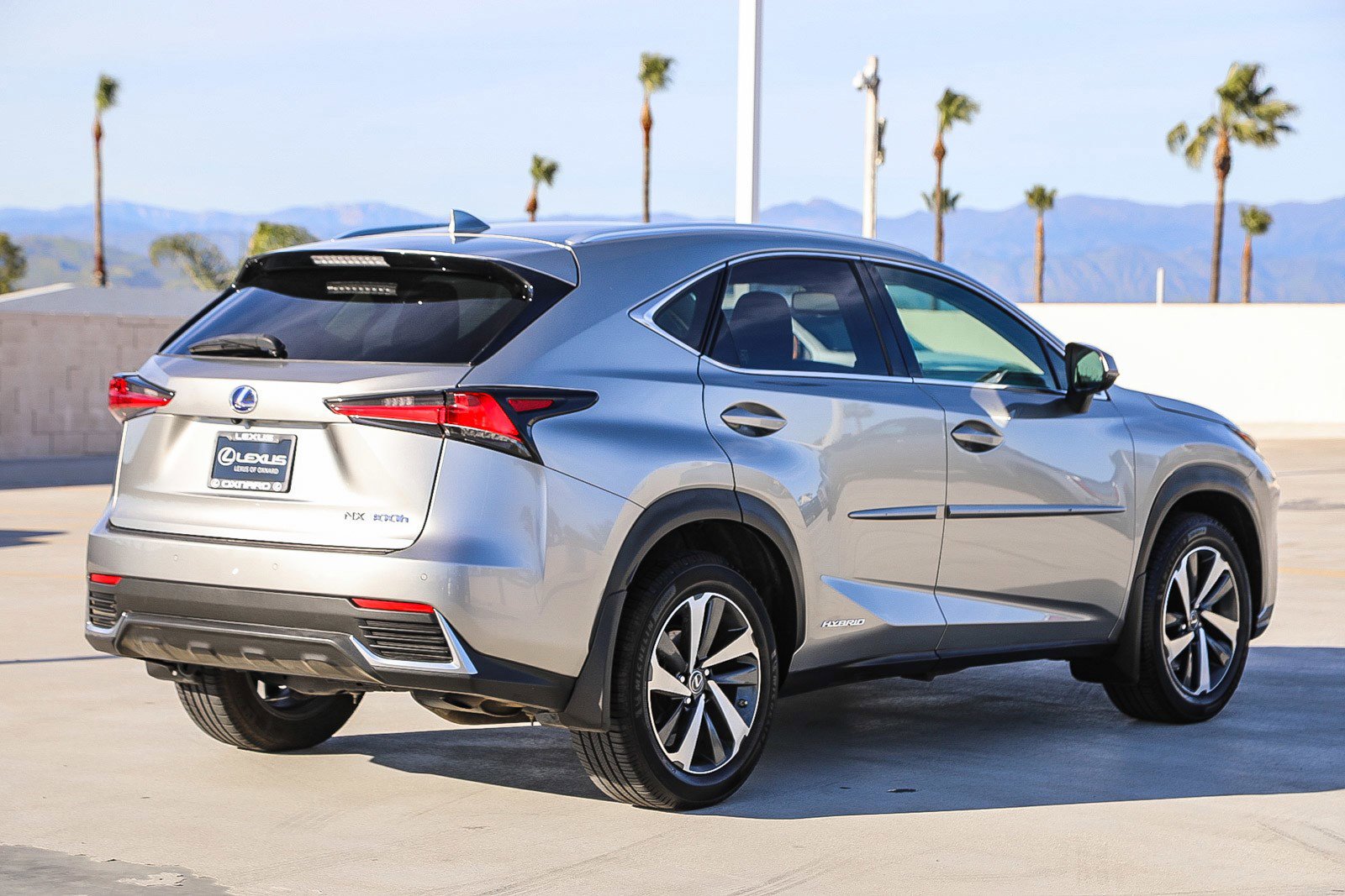 Used 2018 Lexus NX 300h AWD w/ Premium Package image 7