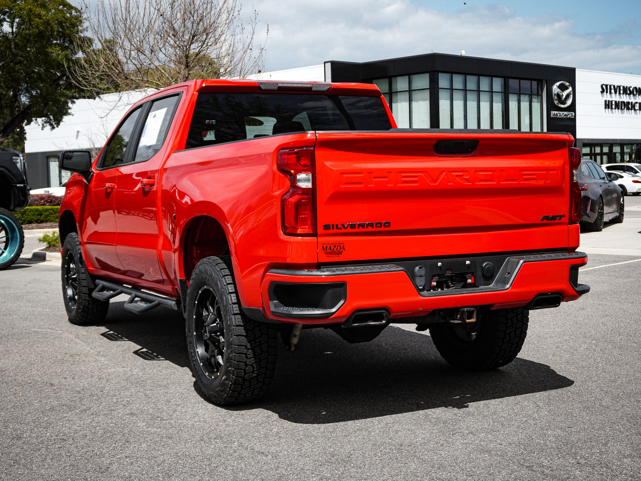 Used 2021 Chevrolet Silverado 1500 RST w/ Z71 Off-Road Package image 8