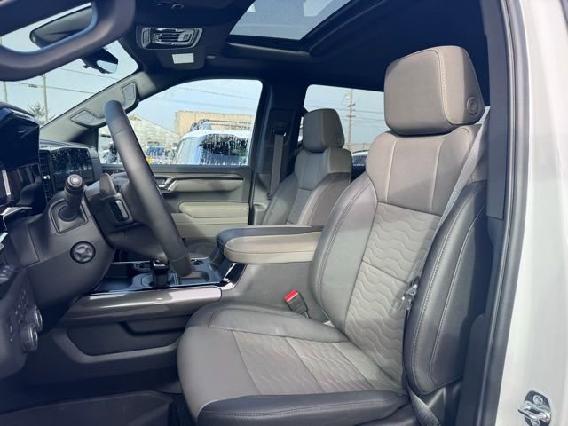 New 2026 Chevrolet Silverado 1500 ZR2 image 6