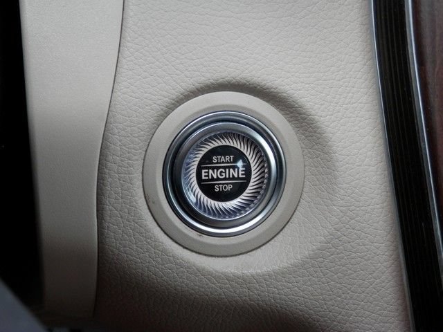 Used 2022 Mercedes-Benz GLC 300 4MATIC image 27