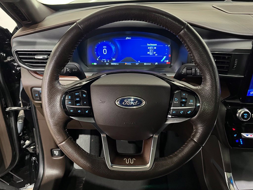Certified 2023 Ford Explorer King Ranch w/ Technology Package AWD/4WD image 22
