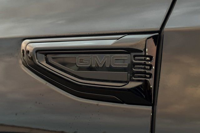 New 2026 GMC Yukon AT4 Ultimate image 16