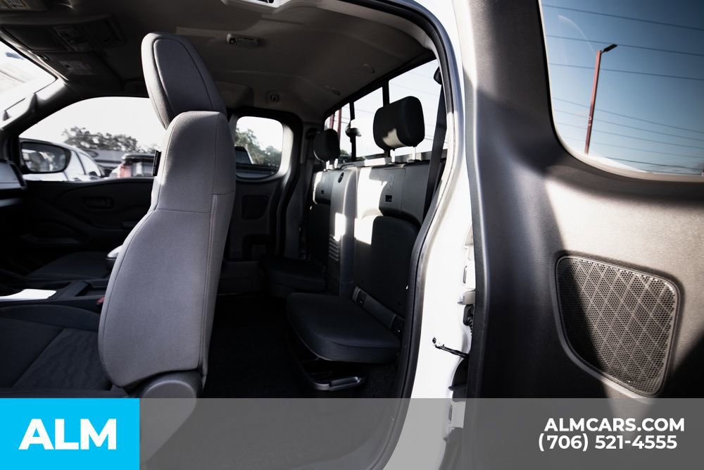 Used 2025 Nissan Frontier S w/ S Utility Package image 12