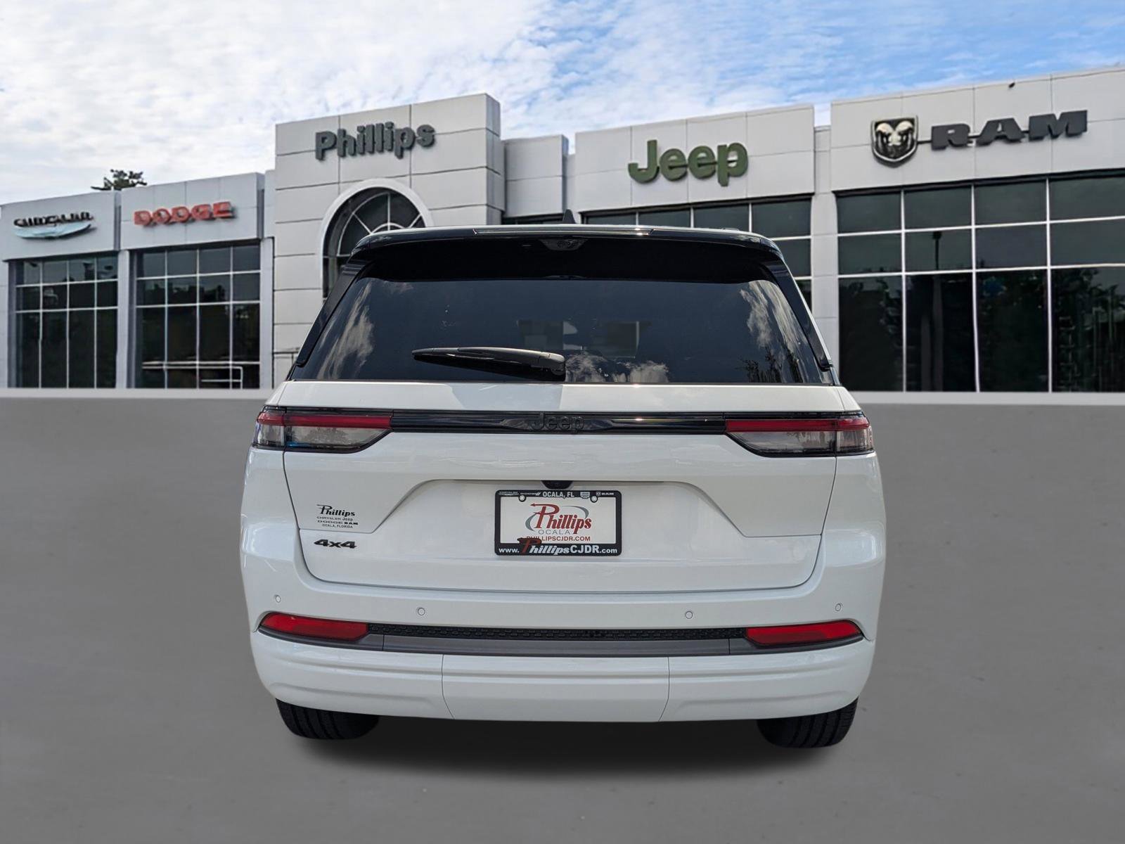 New 2026 Jeep Grand Cherokee Limited image 4