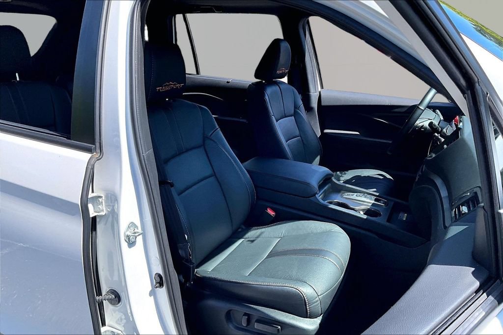 Used 2024 Honda Passport TrailSport image 22