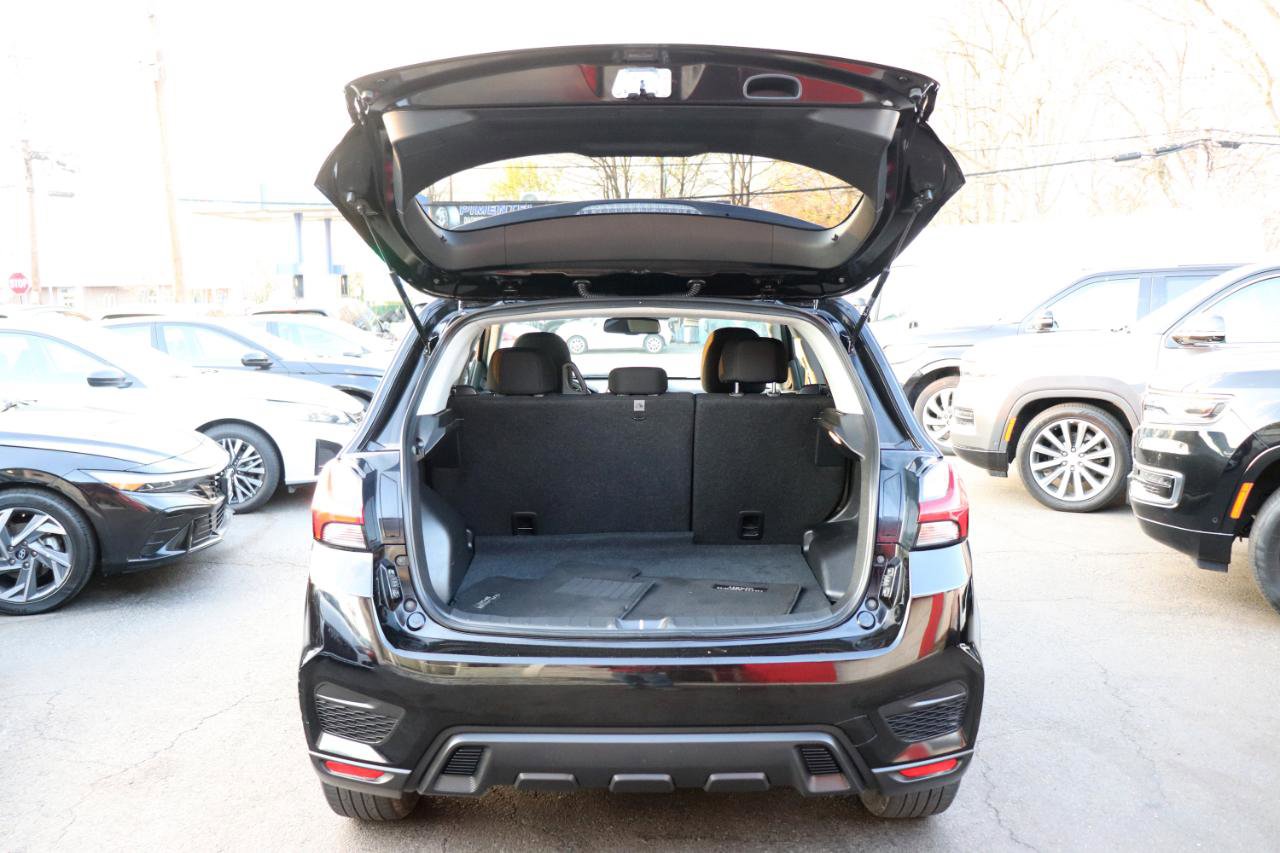 Used 2024 Mitsubishi Outlander Sport ES AWD/4WD image 43