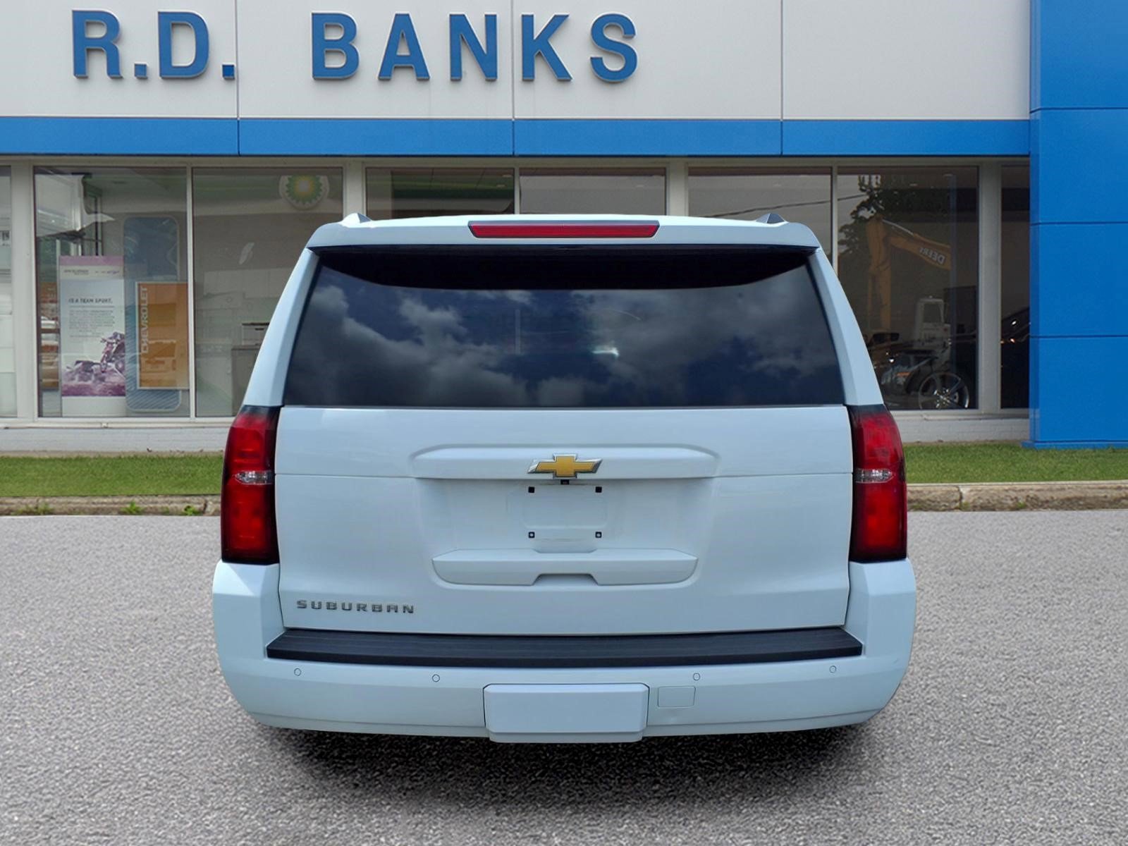 Used 2019 Chevrolet Suburban LT AWD/4WD image 4