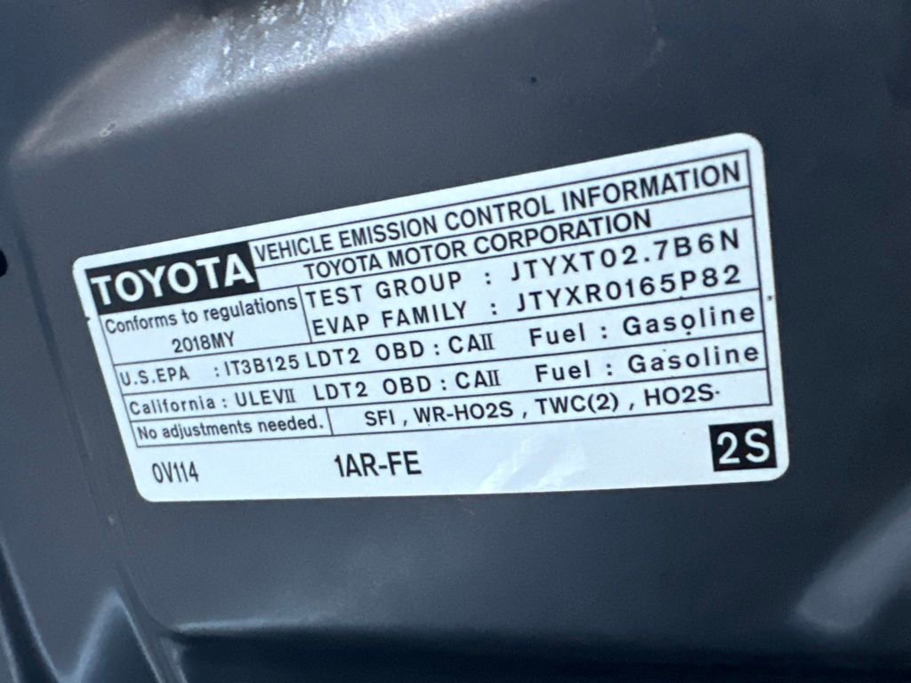 Used 2018 Toyota Highlander LE w/ Carpet Mat Package (TMS) FWD image 29