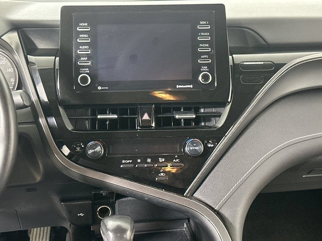 Used 2023 Toyota Camry SE FWD image 18