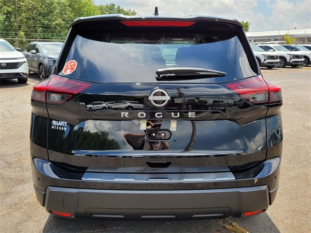 New 2025 Nissan Rogue SV image 4