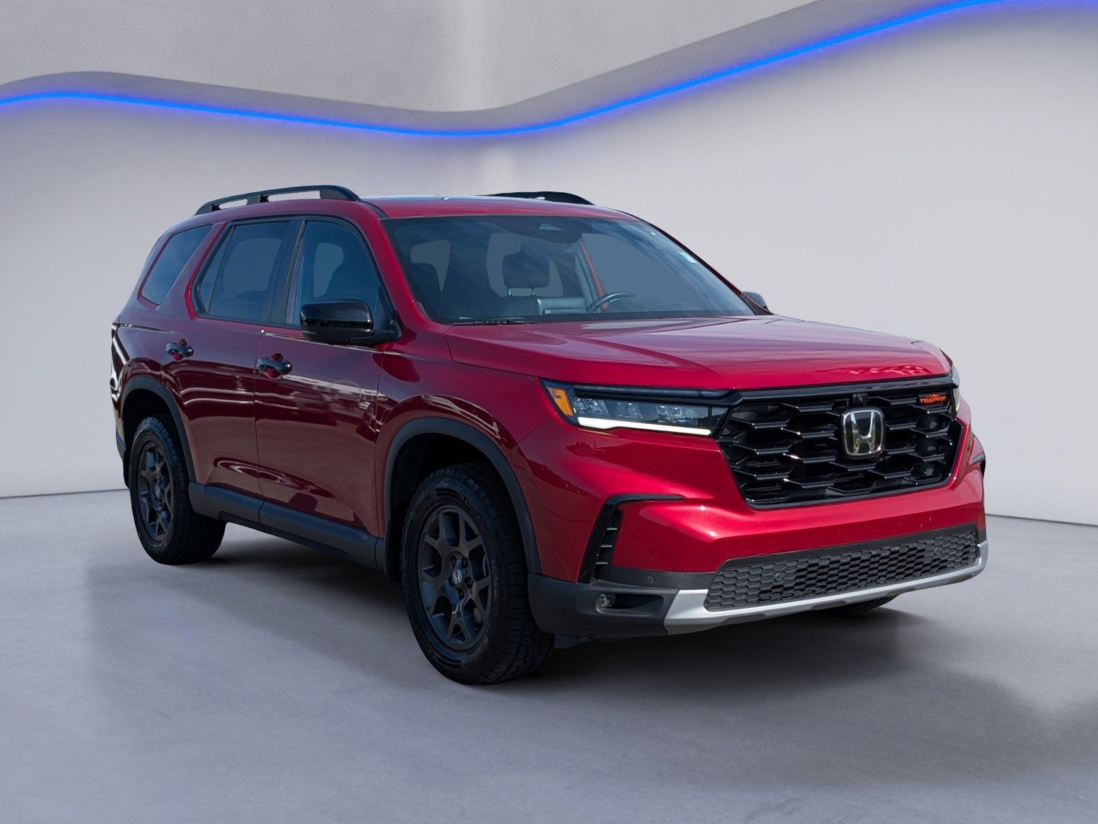 Used 2025 Honda Pilot TrailSport image 5