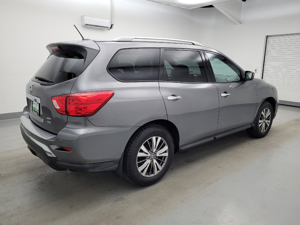 Used 2018 Nissan Pathfinder SV AWD/4WD image 10