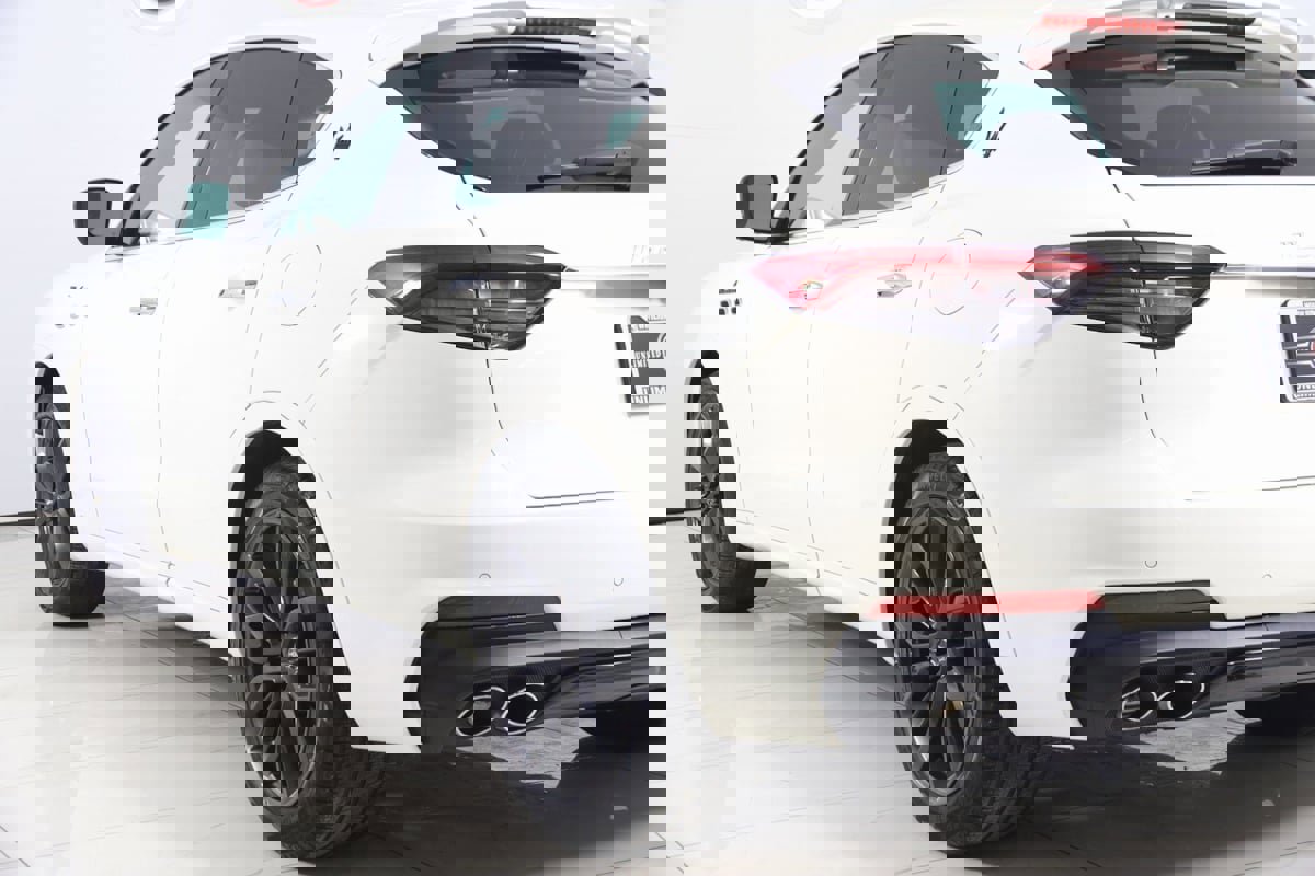 Used 2022 Maserati Levante Modena image 27