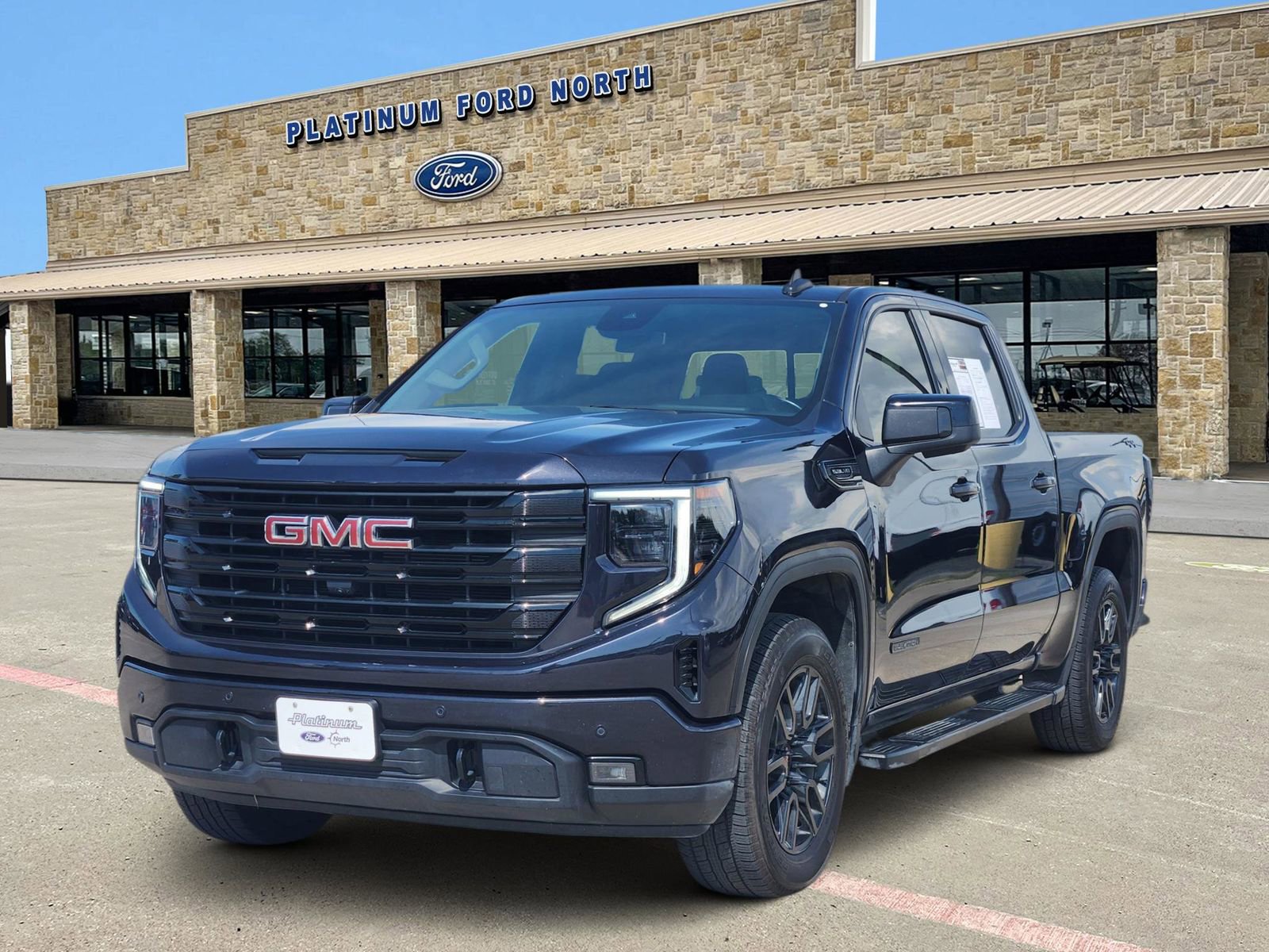 Used 2025 GMC Sierra 1500 Elevation w/ Elevation Premium Package AWD/4WD image 2