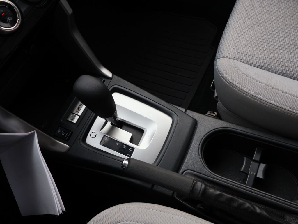 Used 2018 Subaru Forester 2.5i Premium w/ All-Weather Package image 22