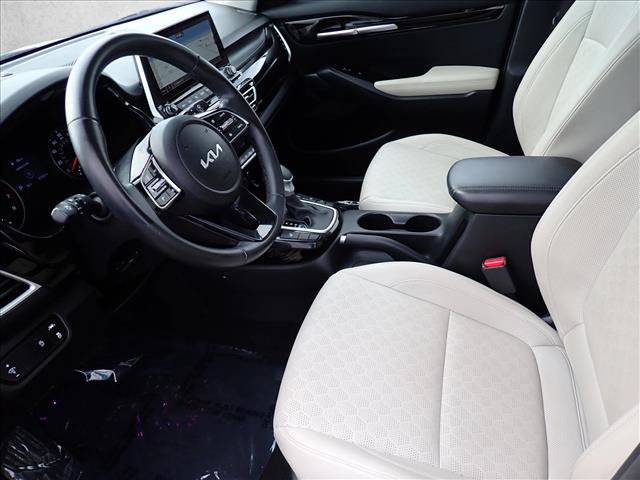 Used 2023 Kia Seltos EX AWD/4WD image 11
