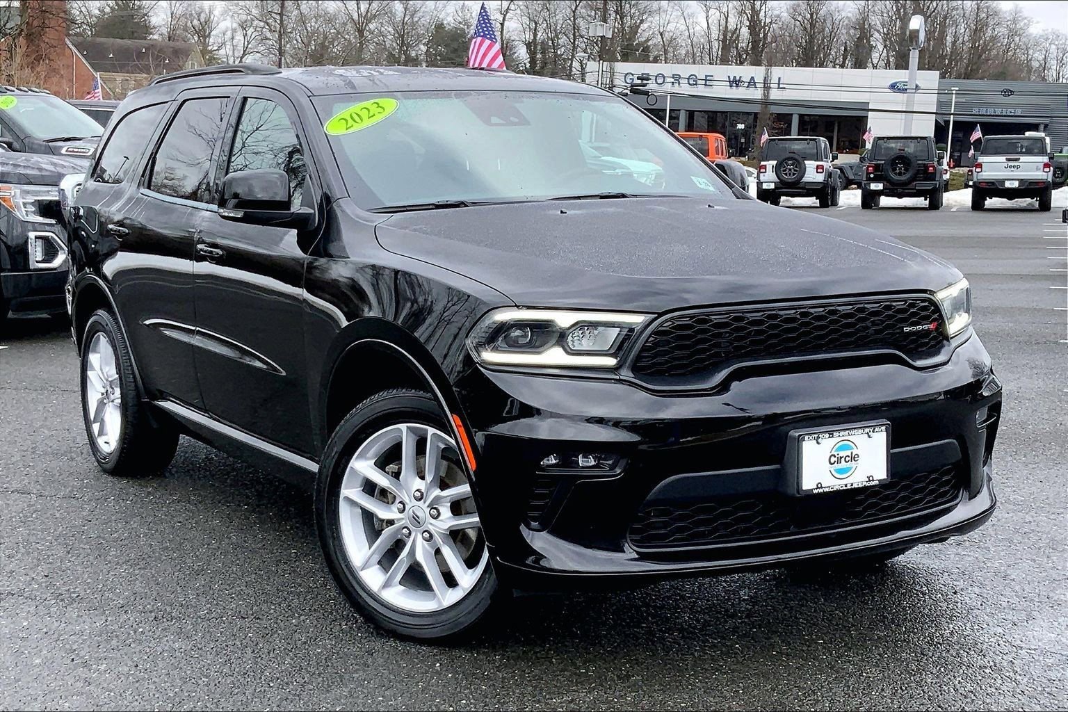 Certified 2023 Dodge Durango GT image 2