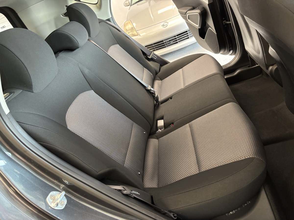 Used 2022 Kia Soul LX FWD image 14