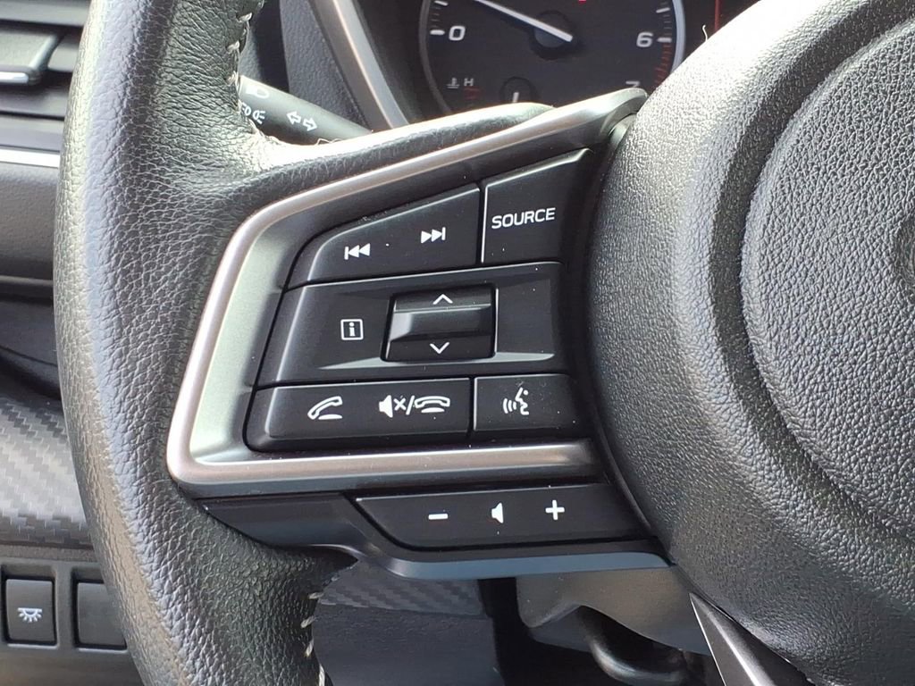 Used 2023 Subaru Ascent Premium w/ Convenience Package image 16