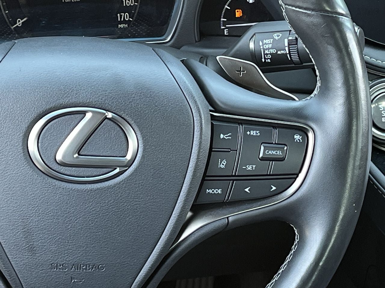 Used 2021 Lexus LS 500 w/ Accessory Package (Z2) RWD image 14