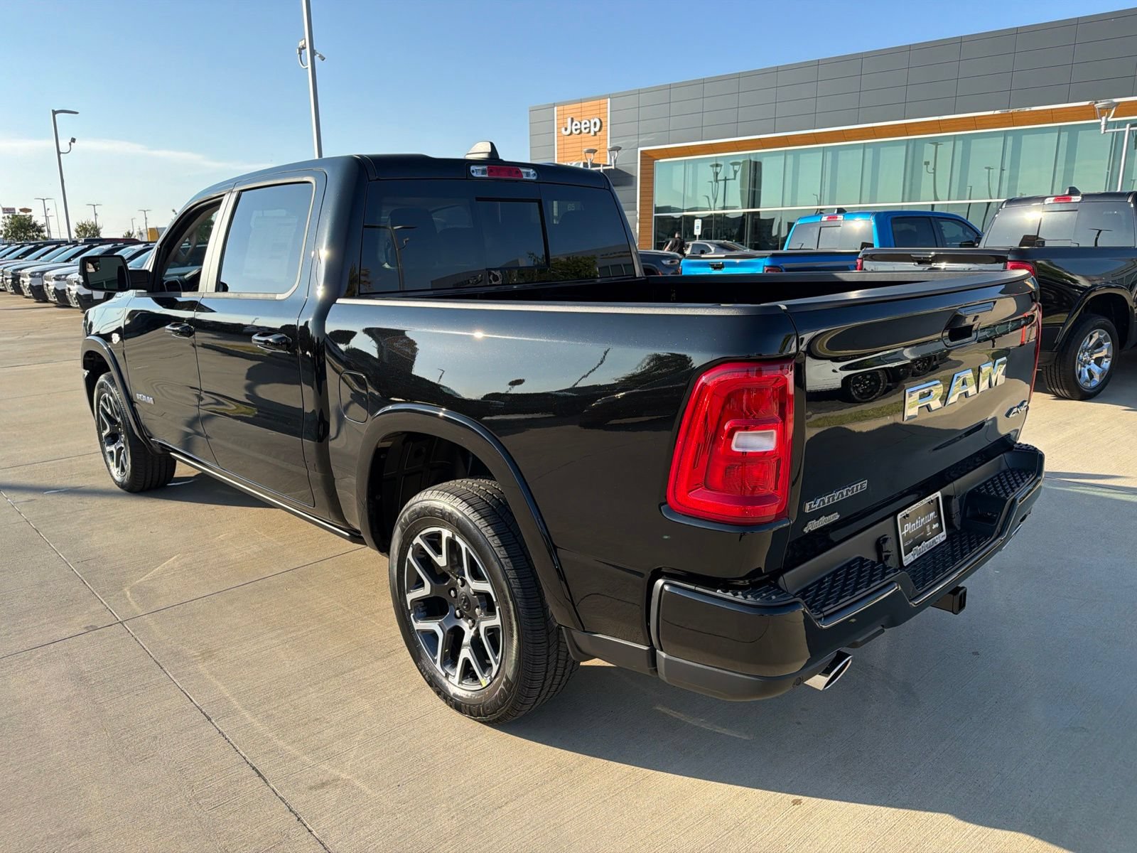 New 2027 RAM 1500 Laramie AWD/4WD image 3