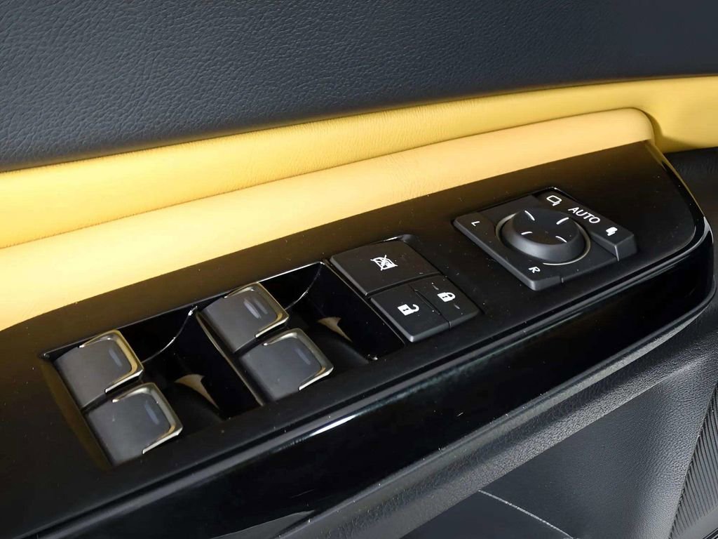 Used 2024 Lexus ES 350 w/ Premium Package image 26