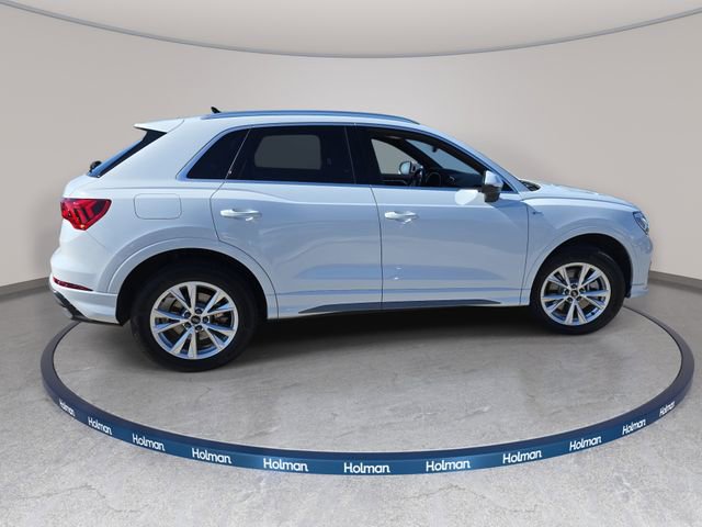 Used 2025 Audi Q3 2.0T Premium w/ Convenience Package AWD/4WD image 5