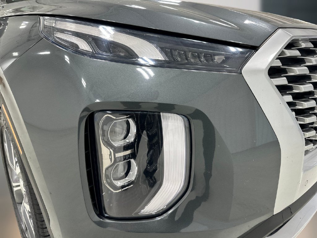 Used 2021 Hyundai Palisade SEL w/ Premium Package FWD image 11