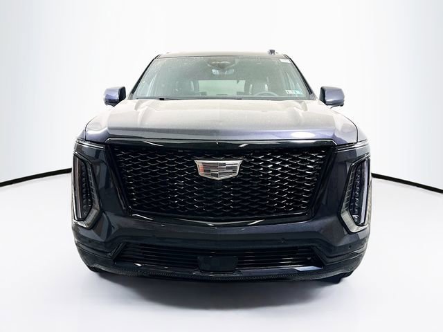 New 2026 Cadillac Escalade Platinum Sport w/ LPO, ONYX Package AWD/4WD image 2