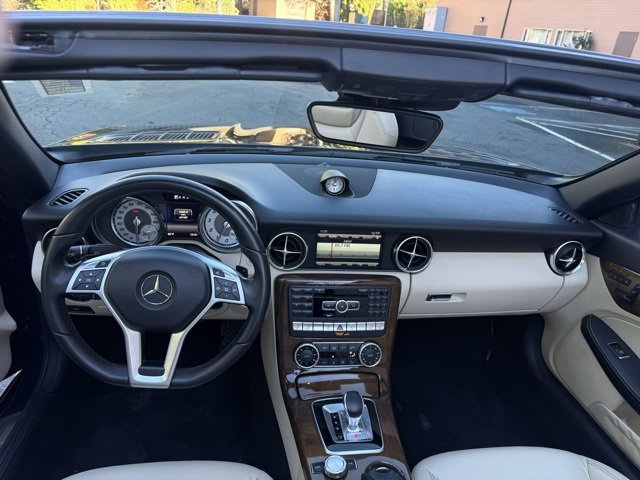 Used 2016 Mercedes-Benz SLK 300 image 23