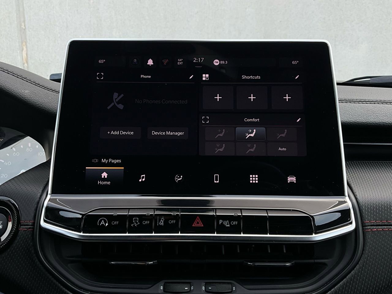 Used 2025 Jeep Compass Trailhawk image 29