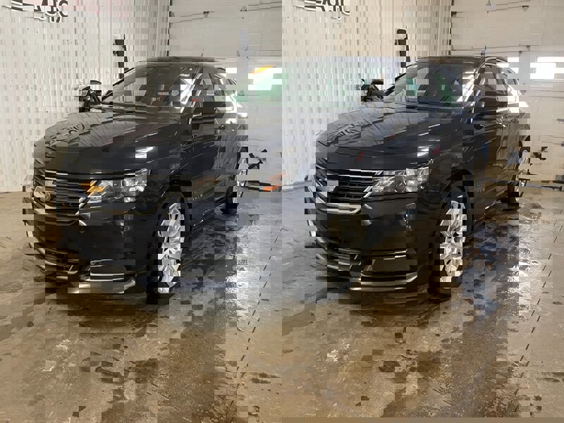 Used 2019 Chevrolet Impala LS FWD image 2