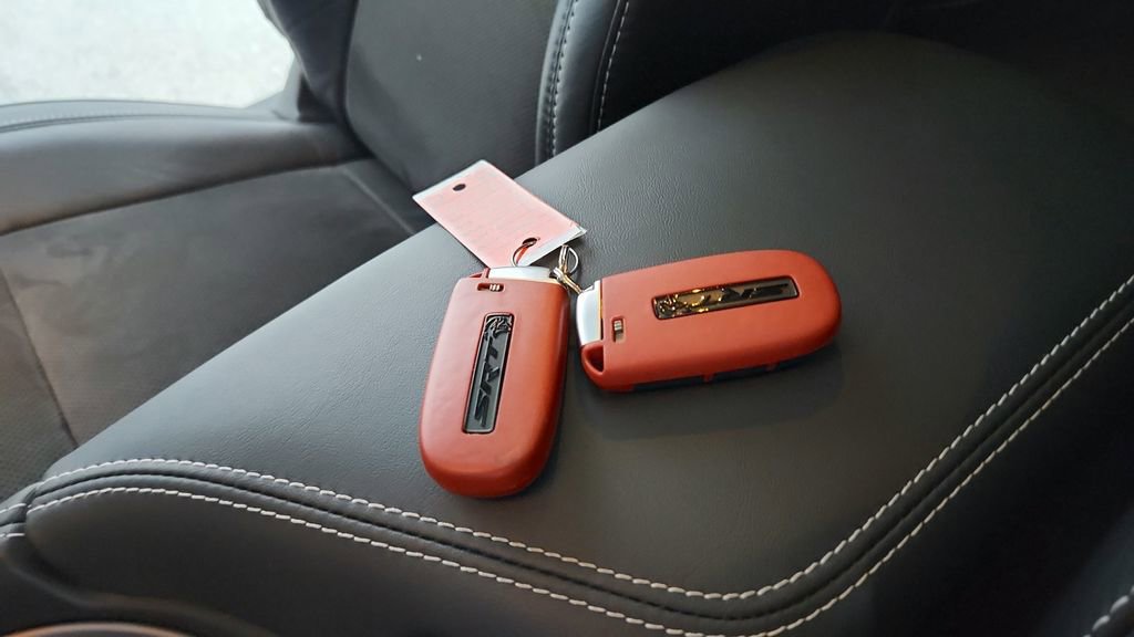 Used 2023 Dodge Challenger SRT Hellcat Redeye w/ Quick Order Package 27M image 31