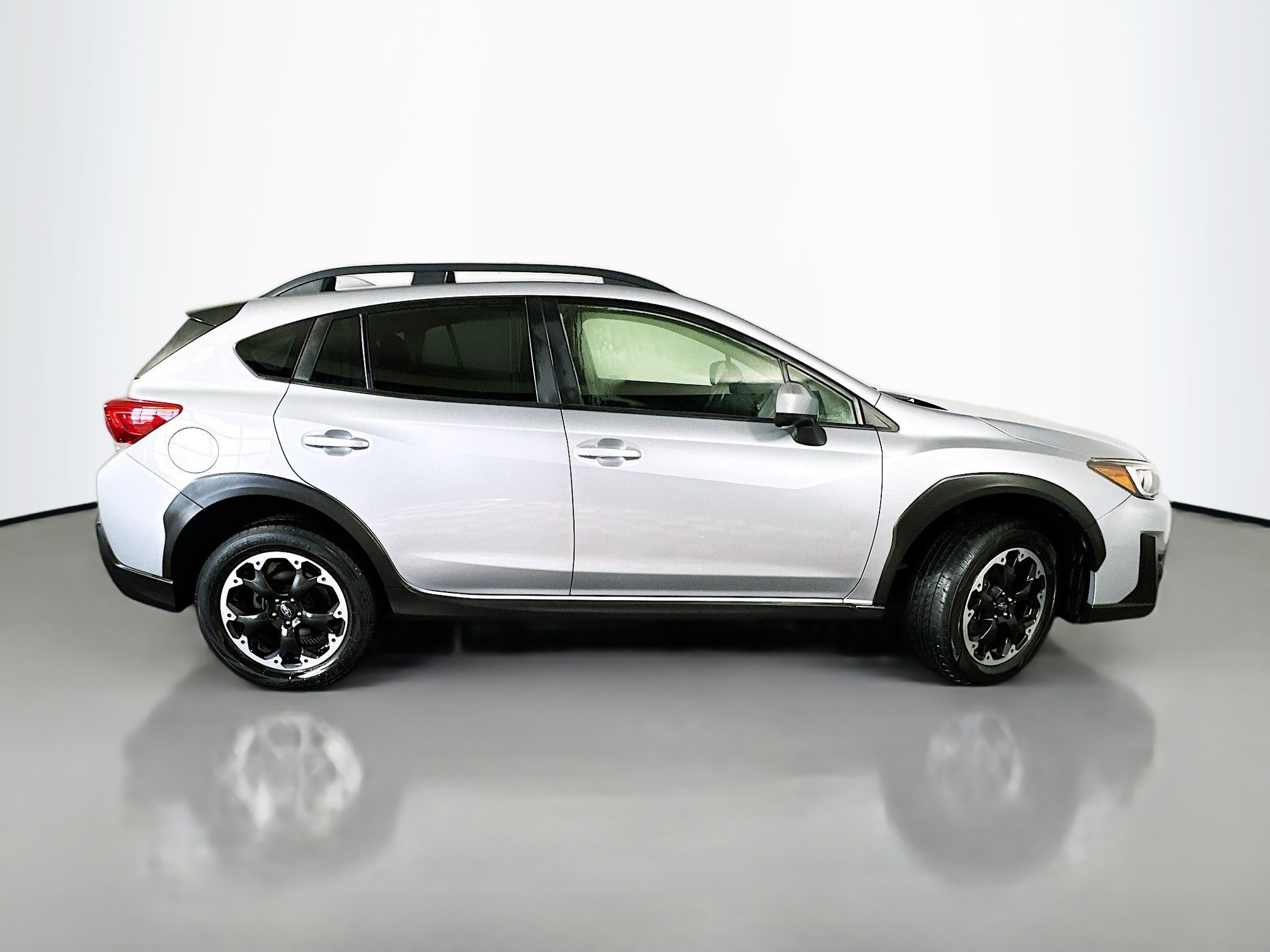 Used 2021 Subaru Crosstrek 2.0i Premium image 8