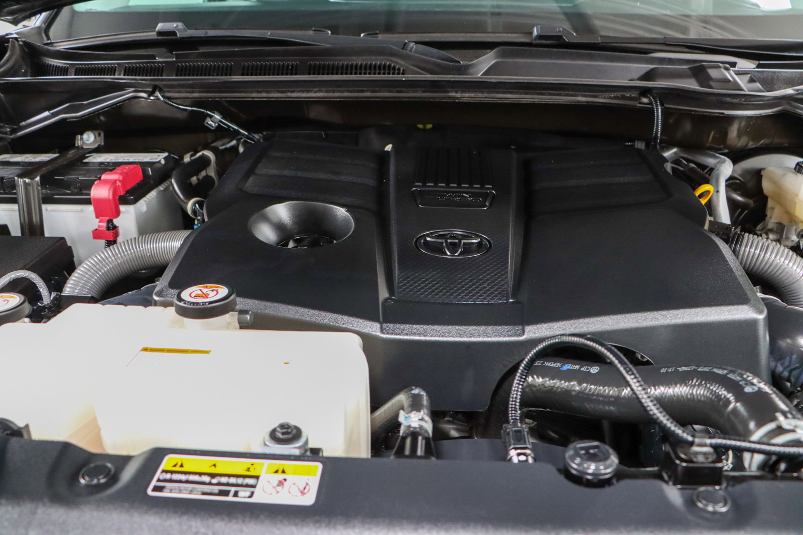 Used 2024 Toyota Tundra Limited image 31