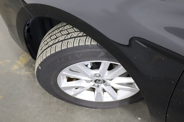 Used 2025 Toyota Camry LE FWD image 36