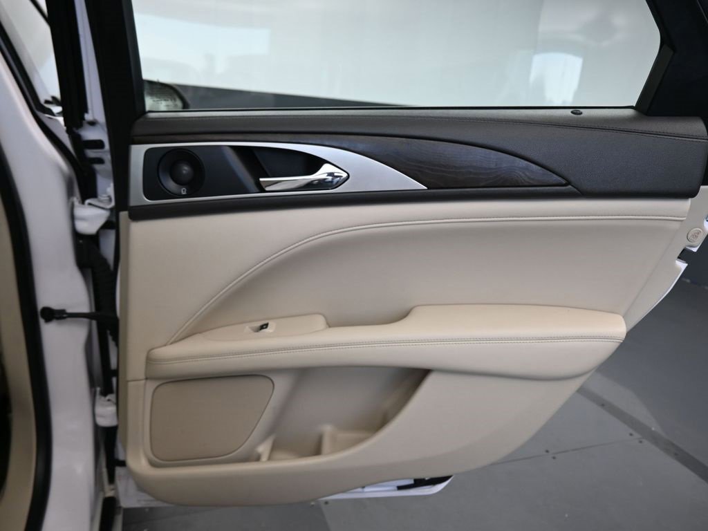 Used 2019 Lincoln MKZ Reserve w/ Reserve Plus Package image 37