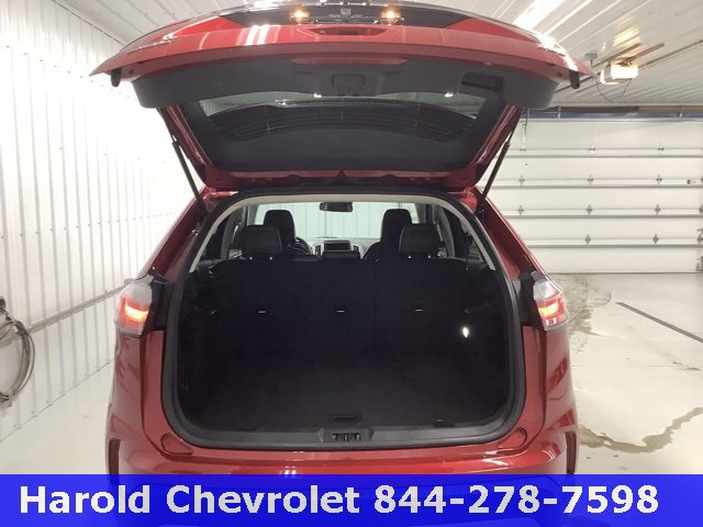 Used 2024 Ford Edge SEL image 5