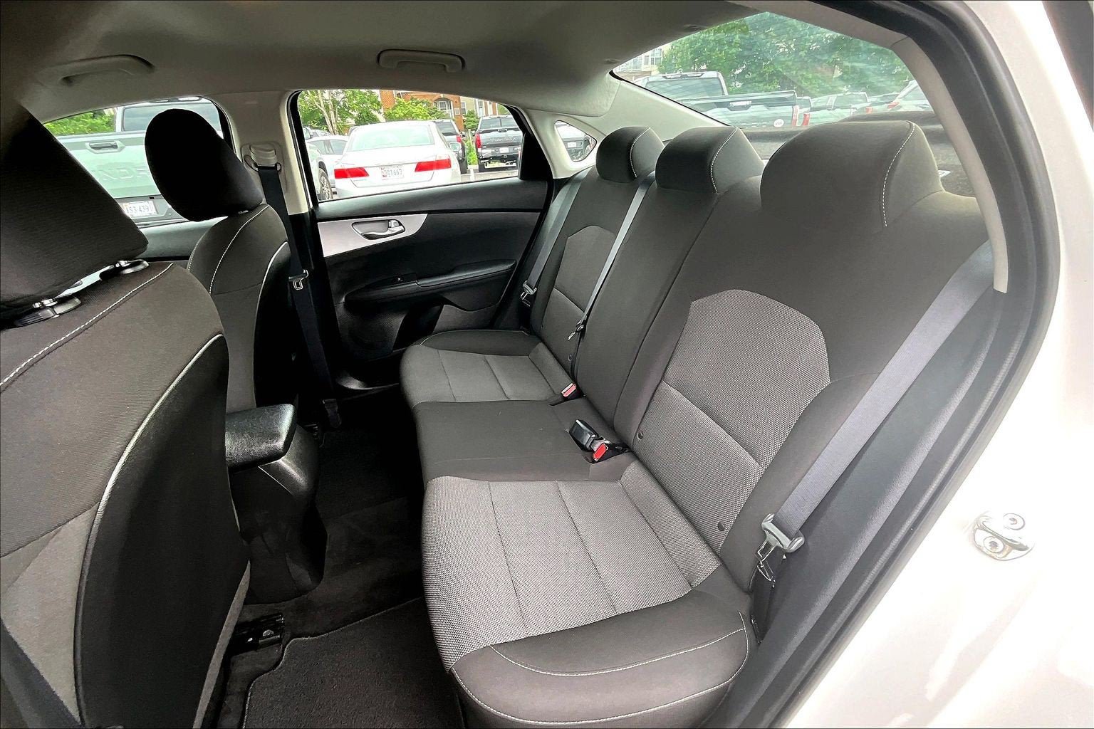Used 2023 Kia Forte LXS w/ LXS Technology Package FWD image 23