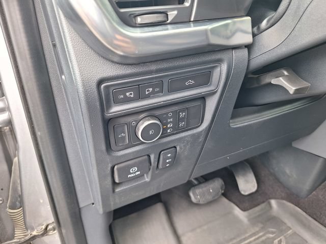 Used 2021 Ford F150 Lariat w/ Max Trailer Tow Package AWD/4WD image 46