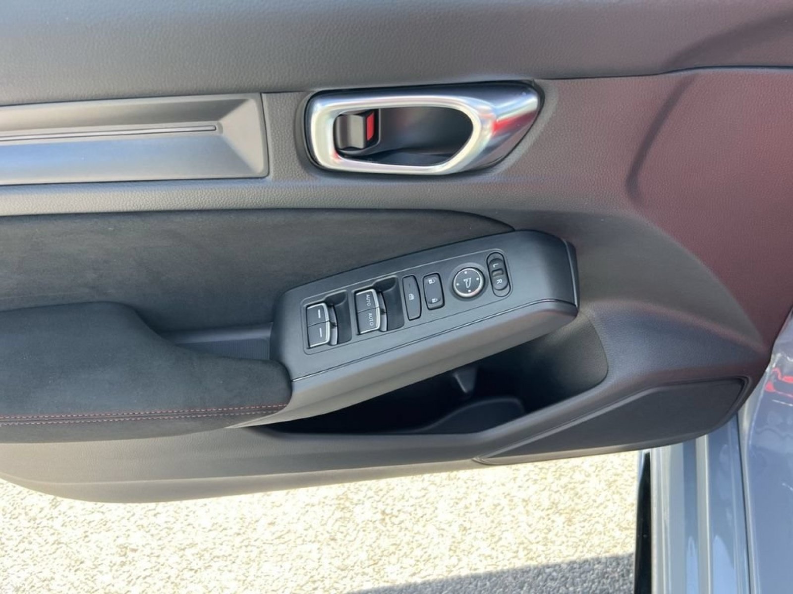 Used 2025 Honda Civic Type R image 14