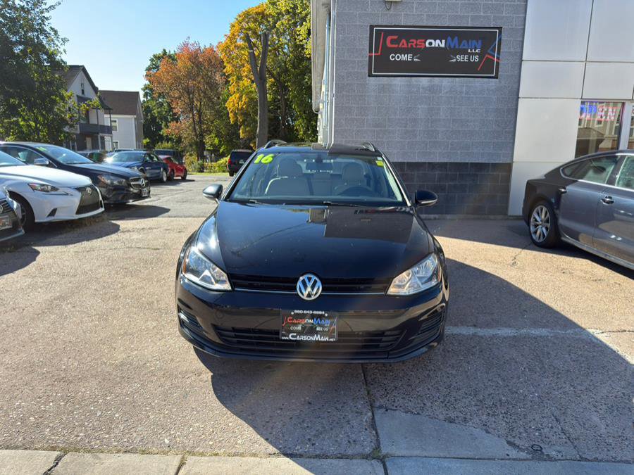 Used 2016 Volkswagen Golf SE image 2