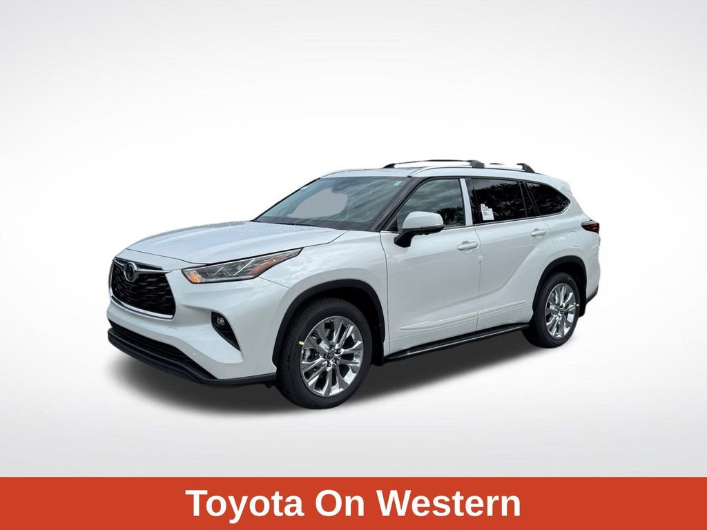 New 2025 Toyota Highlander Limited