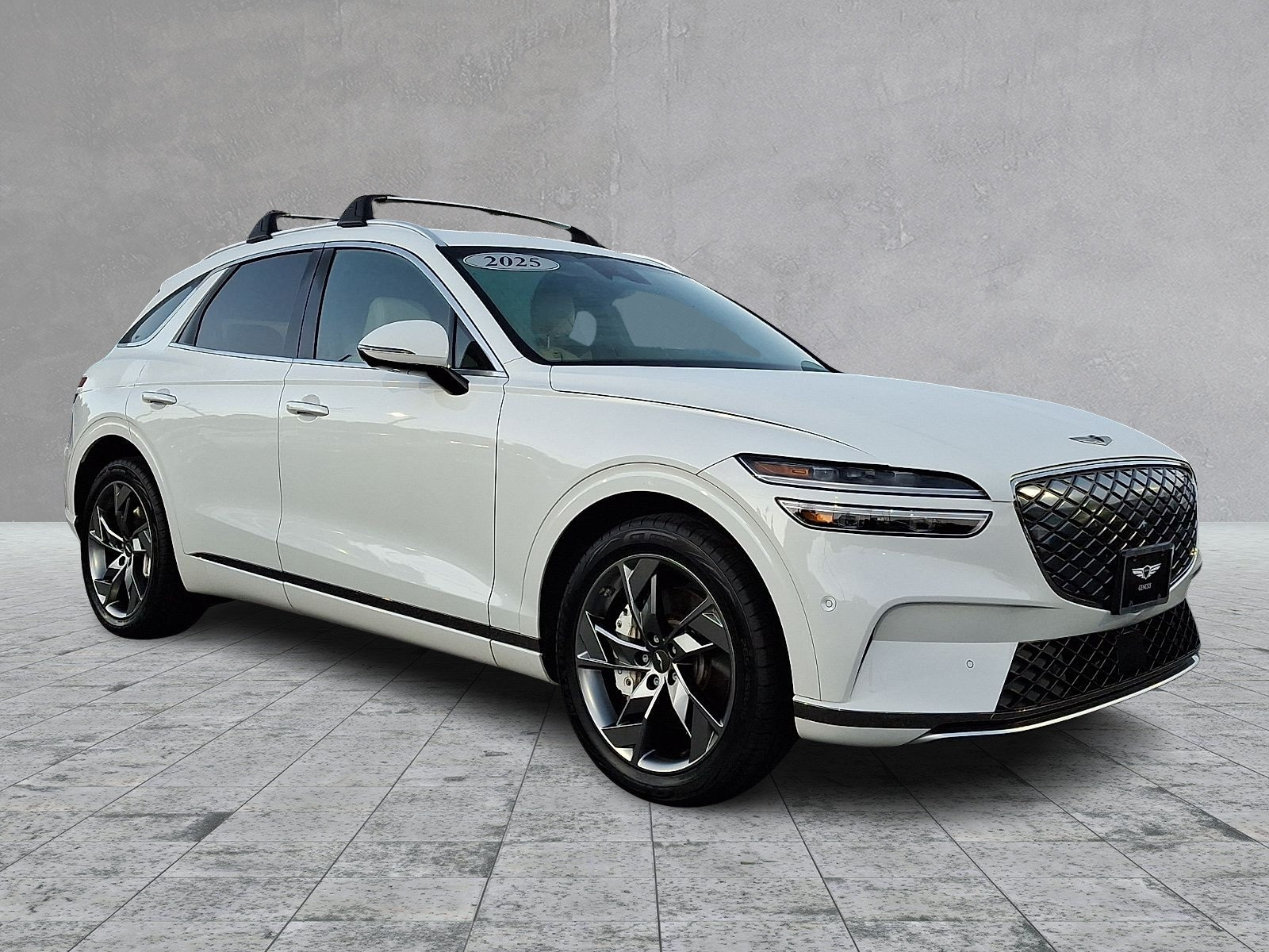 Certified 2025 Genesis Electrified GV70 w/ Prestige Package AWD/4WD image 1